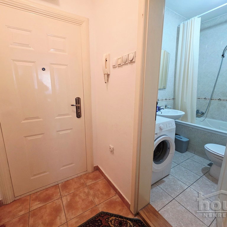 Stan Izdavanje Novi Sad  40 m2