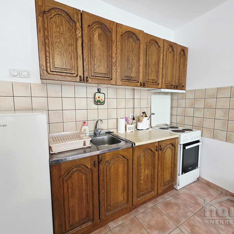 Stan Izdavanje Novi Sad  40 m2