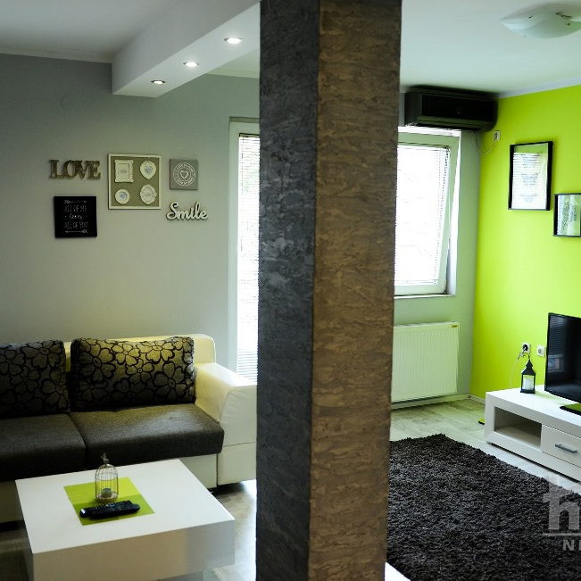 Stan Izdavanje Novi Sad  51 m2