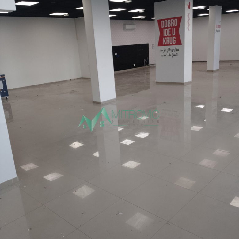 Lokal na prodaju, Jugovićevo, Novi Sad, 146m², 2.190 €