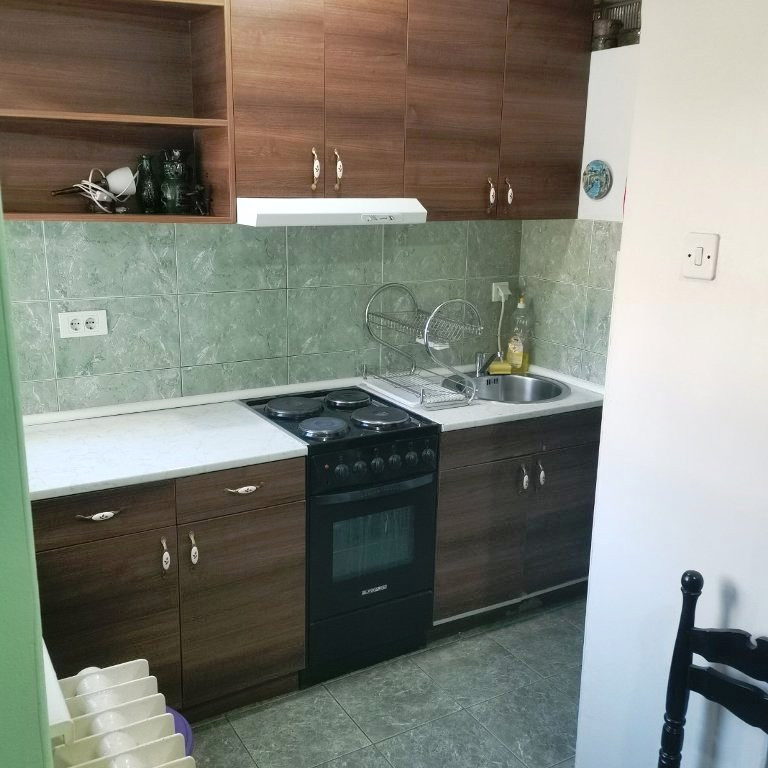 Stan Izdavanje Novi Sad  51 m2