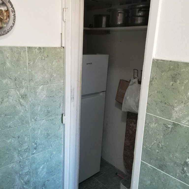 Stan Izdavanje Novi Sad  51 m2