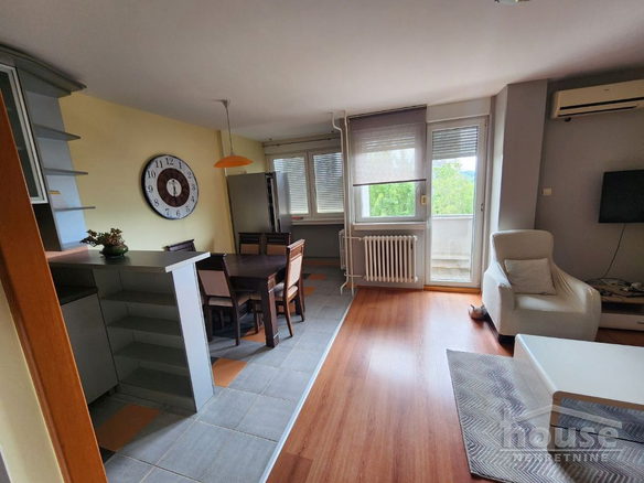 Stan Izdavanje Novi Sad  68 m2