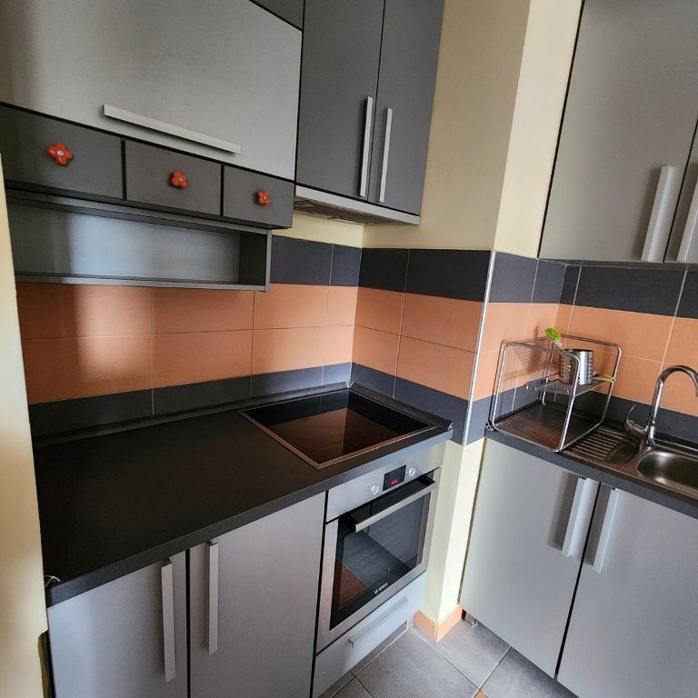 Stan Izdavanje Novi Sad  68 m2