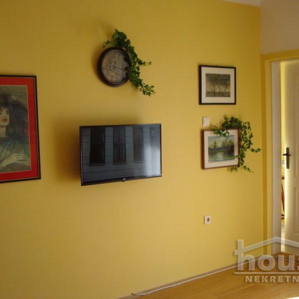 Stan Izdavanje Novi Sad  28 m2