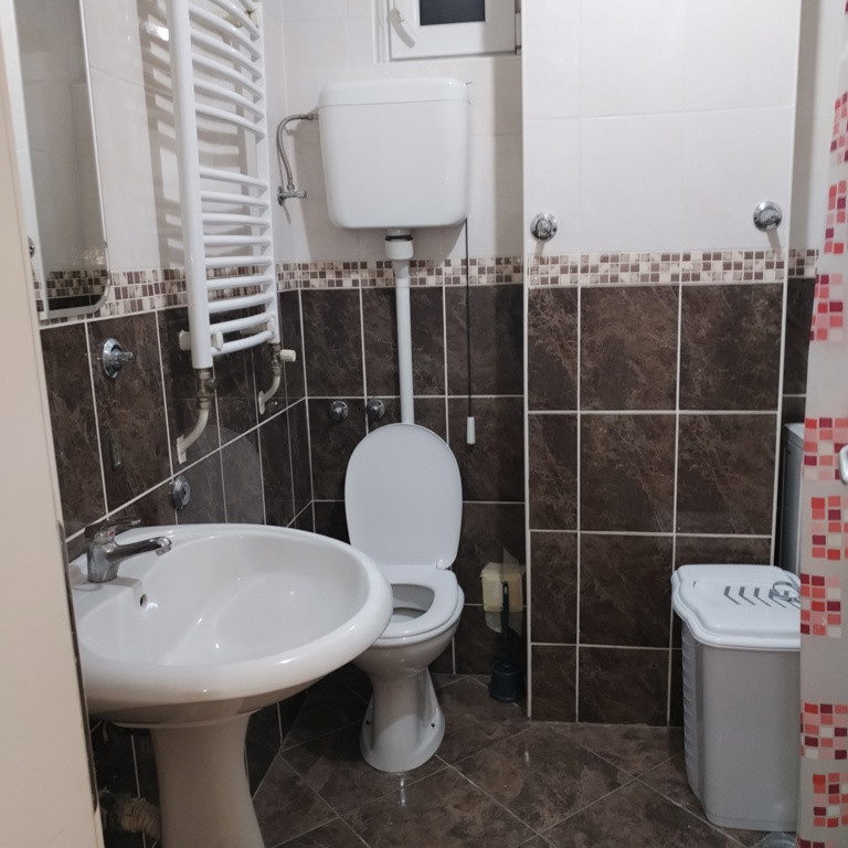 Stan Izdavanje Novi Sad  29 m2