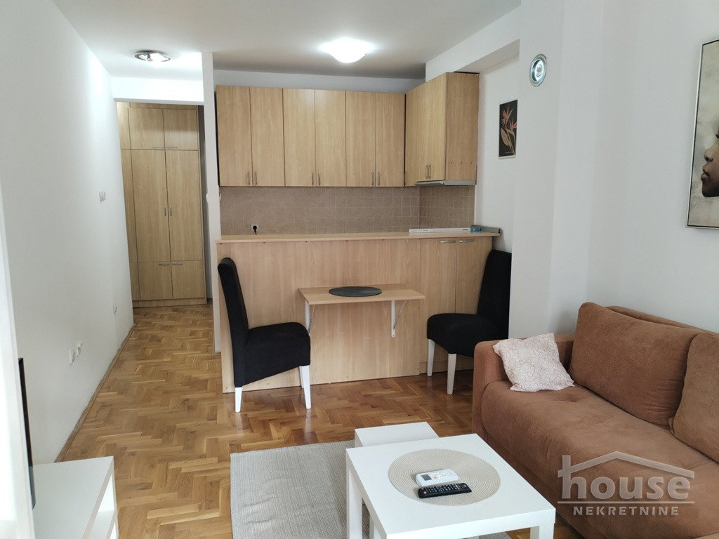 Stan Izdavanje Novi Sad  29 m2