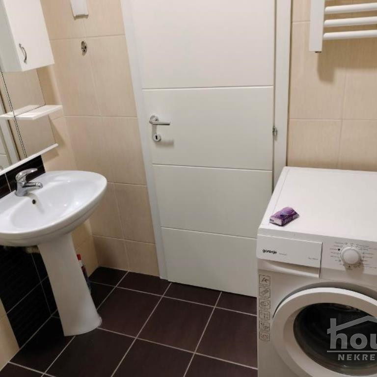Jednosoban stan za izdavanje, Nova Detelinara, Novi Sad, 31m², 300 €/mes