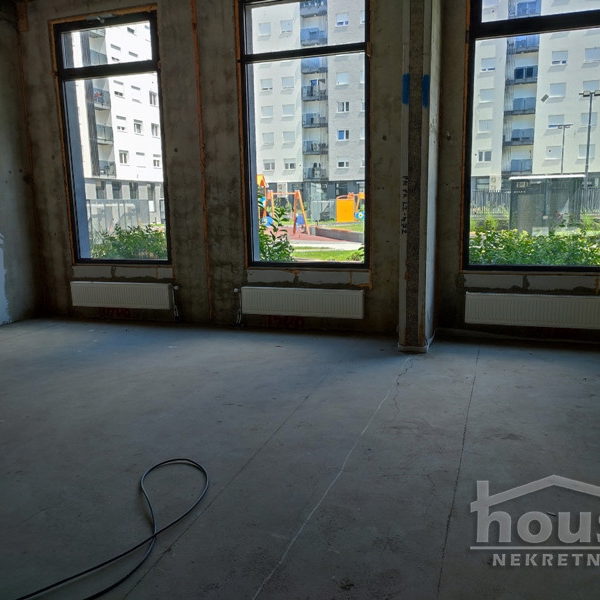 Lokal Izdavanje Novi Sad  175 m2