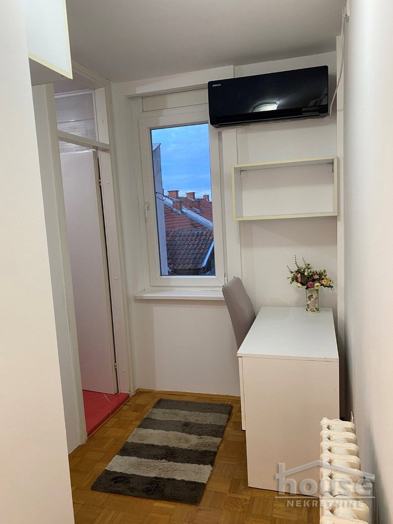 Jednoiposoban stan za izdavanje, Novo Naselje, Novi Sad, 46m², 450 €/mes