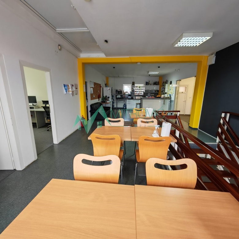Lokal na prodaju, Novo Naselje, Novi Sad, 752m², 5.040 €