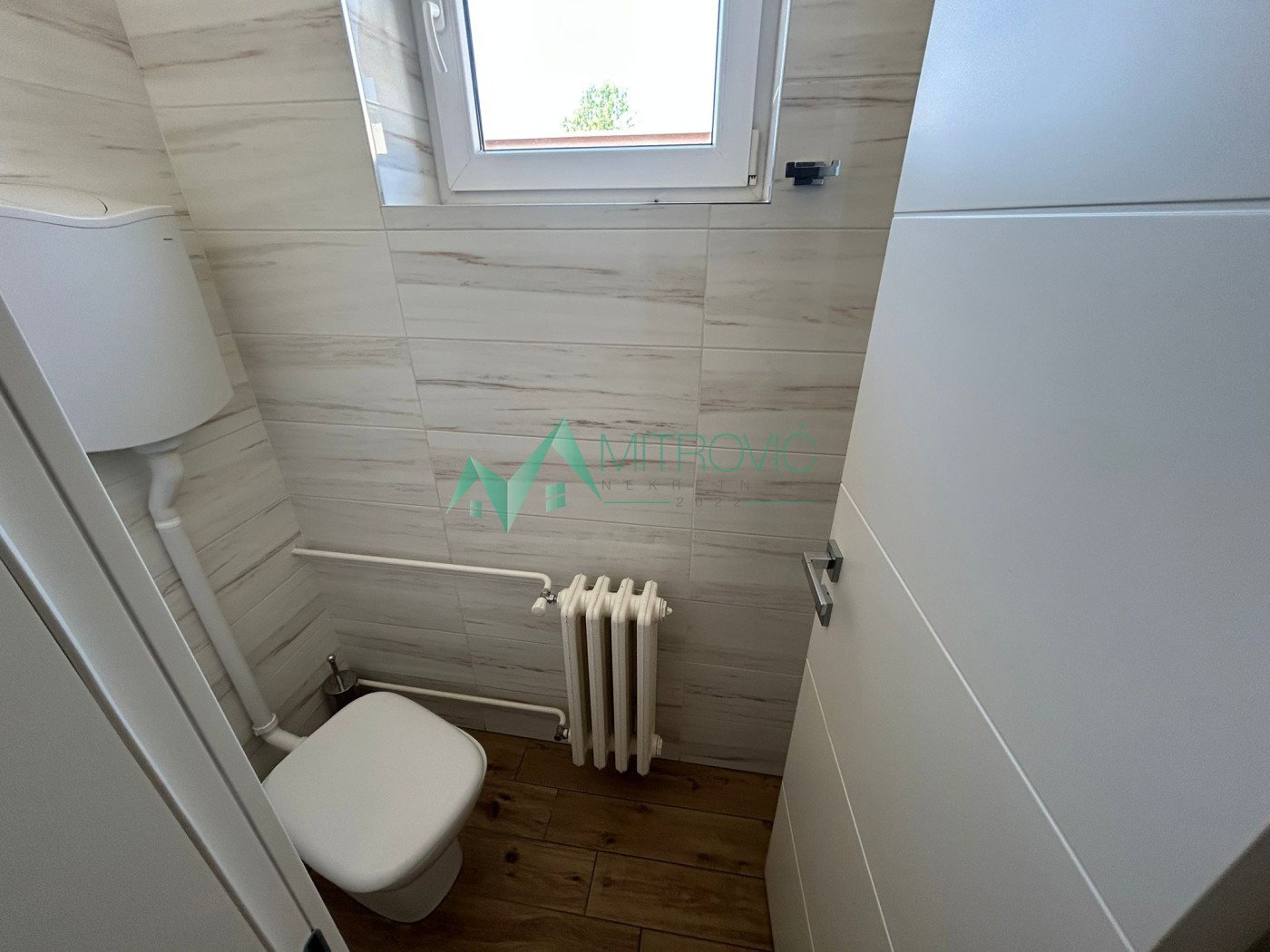 Lokal na prodaju, Novo Naselje, Novi Sad, 290m², 3.190 €