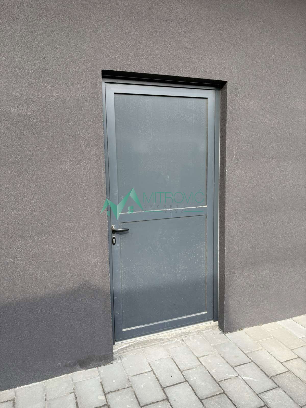 Lokal na prodaju, Petrovaradin, Novi Sad, 303m², 2.800 €