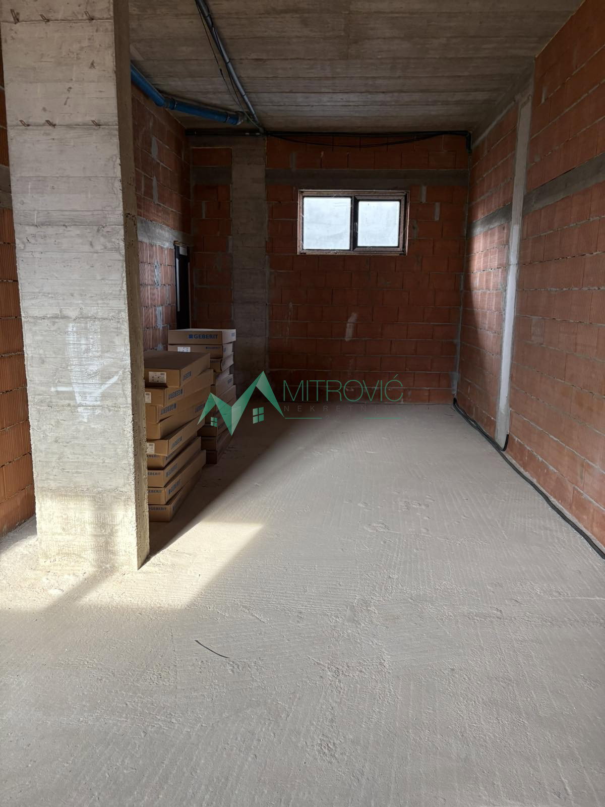 Lokal na prodaju, Petrovaradin, Novi Sad, 303m², 2.800 €