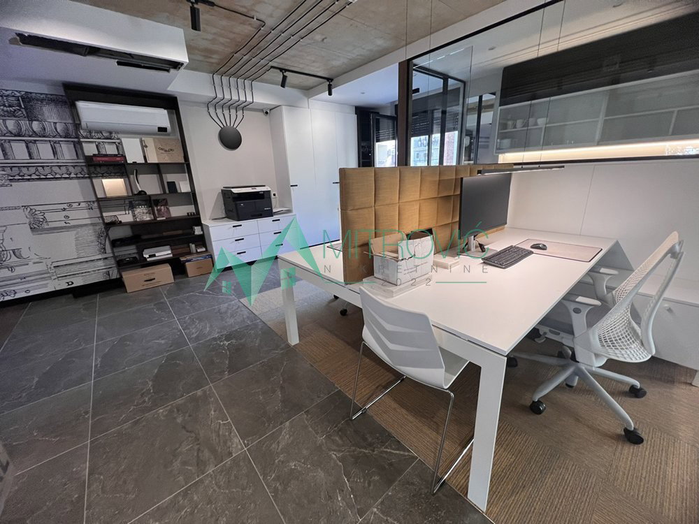 Lokal na prodaju, Podbara, Novi Sad, 121m², 2.500 €