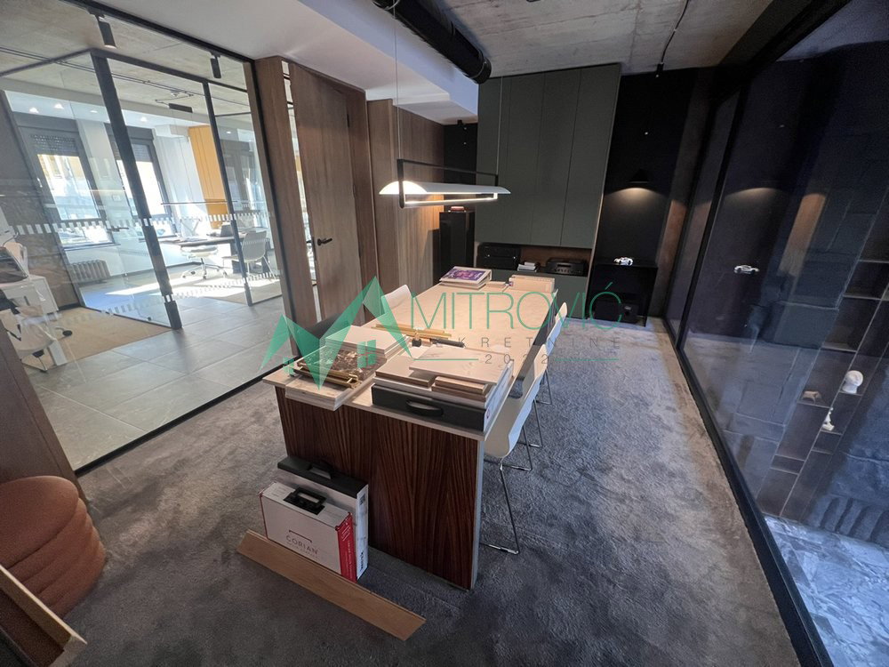 Lokal na prodaju, Podbara, Novi Sad, 121m², 2.500 €