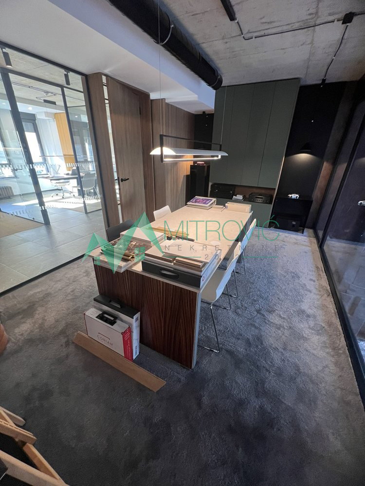 Lokal na prodaju, Podbara, Novi Sad, 121m², 2.500 €