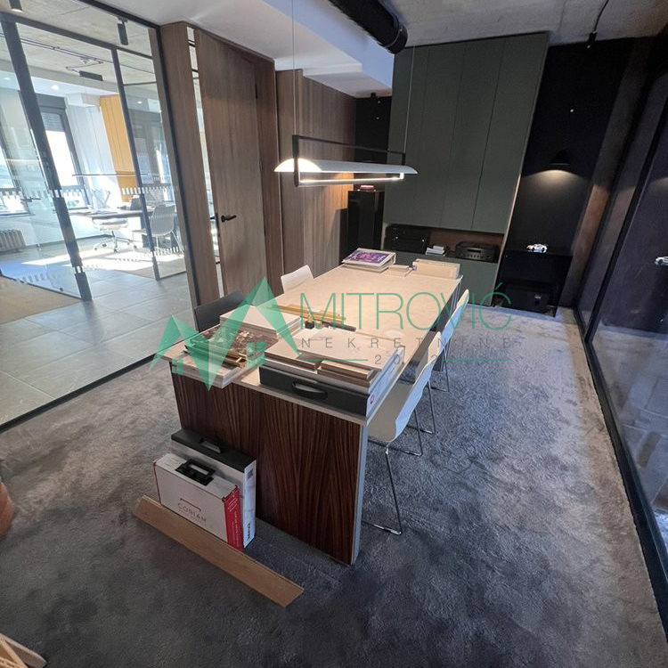 Lokal na prodaju, Podbara, Novi Sad, 121m², 2.500 €