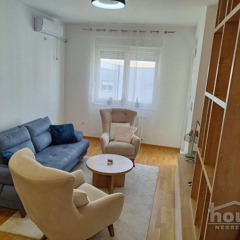 Stan Izdavanje Novi Sad  39 m2
