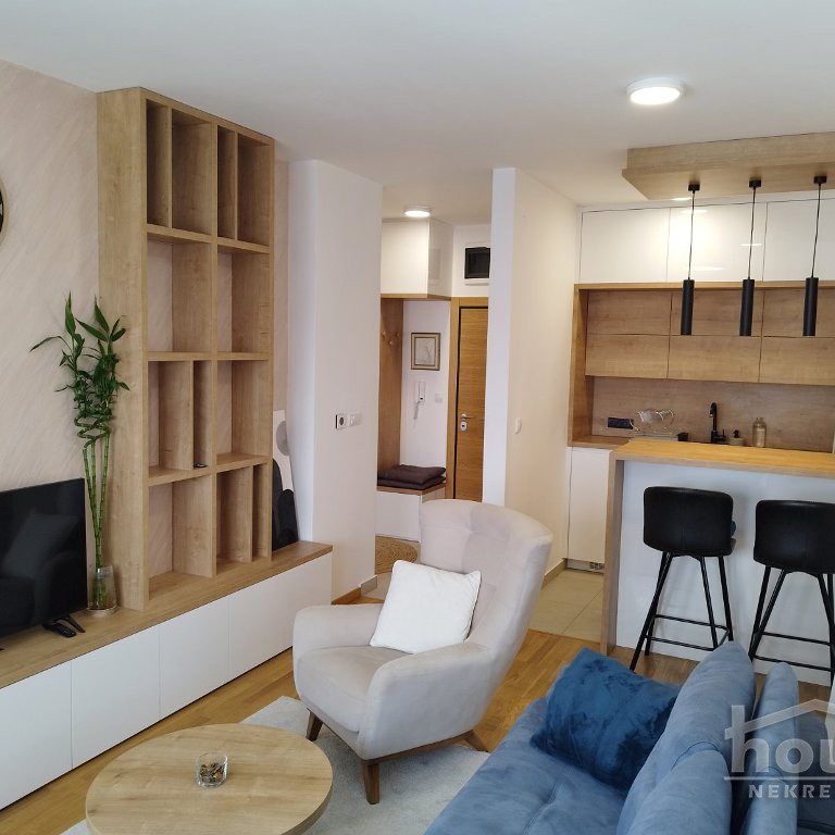 Stan Izdavanje Novi Sad  39 m2