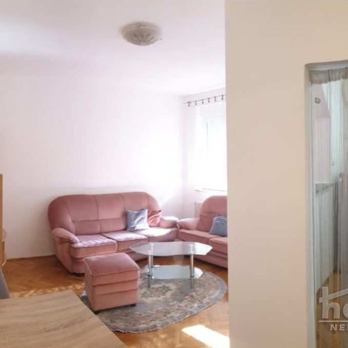 Stan Izdavanje Novi Sad  42 m2