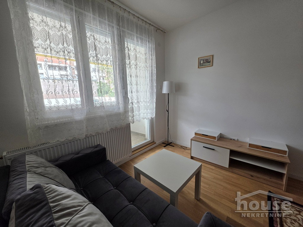 Stan Izdavanje Novi Sad  38 m2