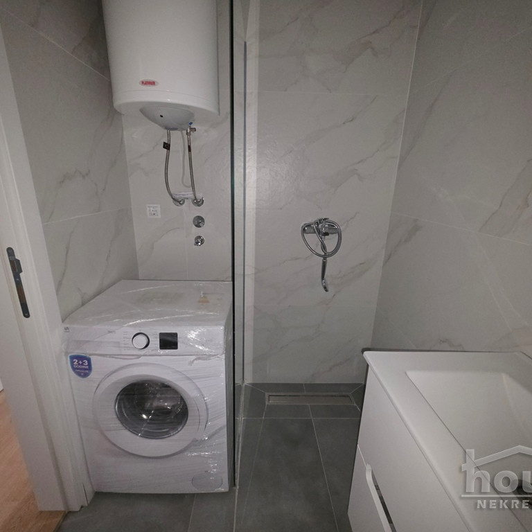 Stan Izdavanje Novi Sad  38 m2