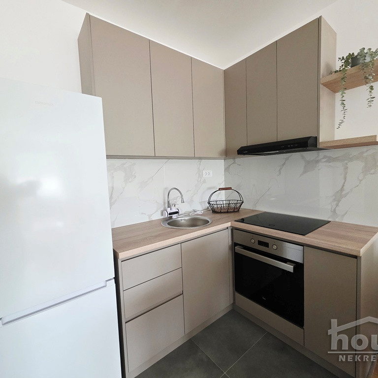 Jednoiposoban stan za izdavanje, Podbara, Novi Sad, 42m², 450 €/mes