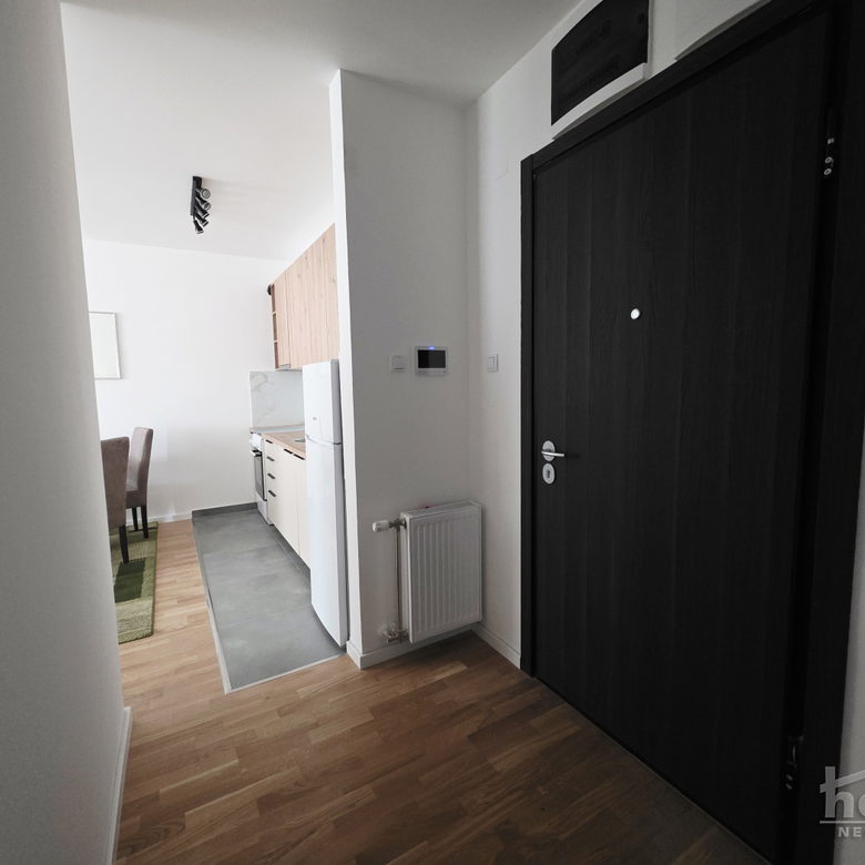 Stan Izdavanje Novi Sad  58 m2