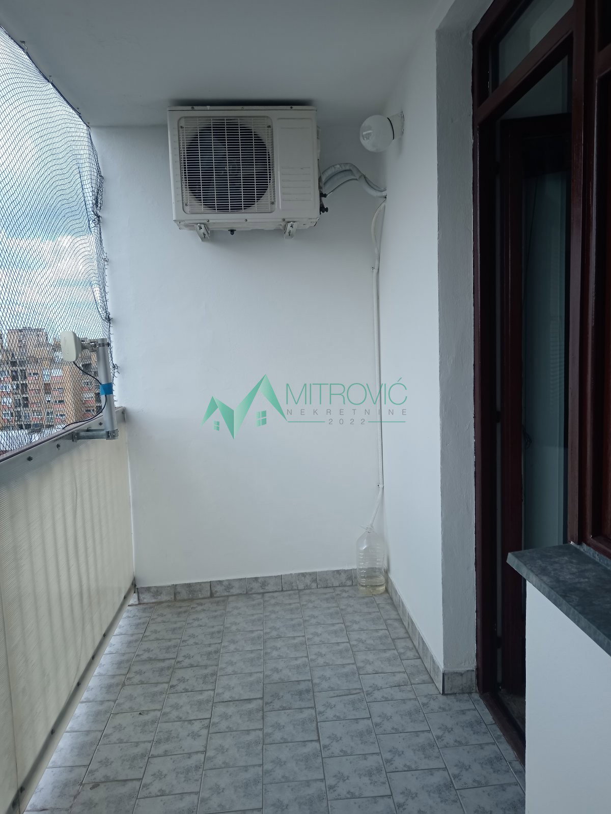 izdavanje-sajam-9101099-ckzzm Jednosoban stan na prodaju, Sajmište, Novi Sad, 38m², 280 €