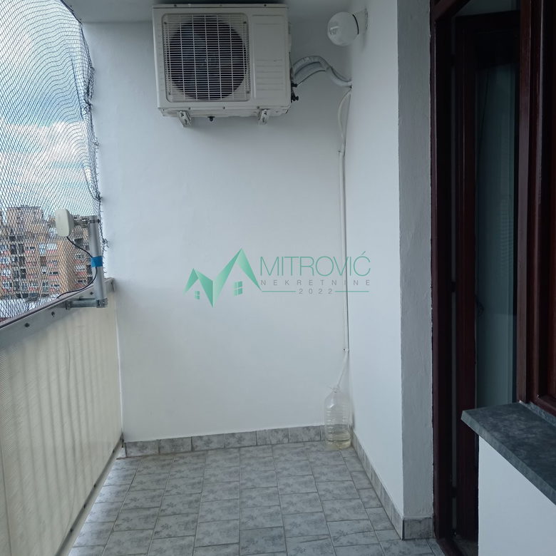 Jednosoban stan na prodaju, Sajmište, Novi Sad, 38m², 280 €
