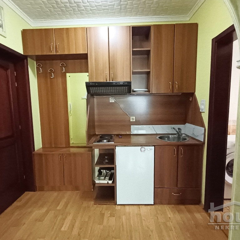 Stan Izdavanje Novi Sad  43 m2