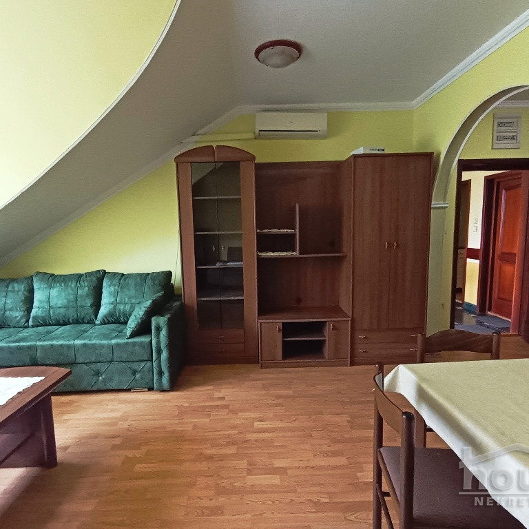 Stan Izdavanje Novi Sad  43 m2