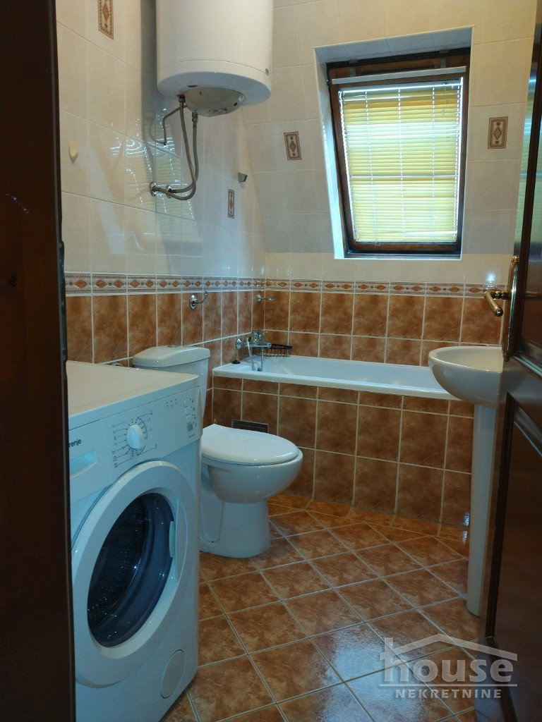 Stan Izdavanje Novi Sad  47 m2