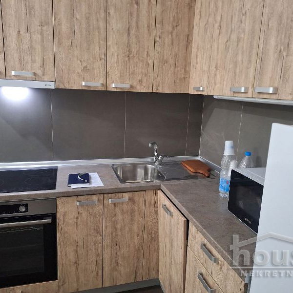 Stan Izdavanje Novi Sad  43 m2