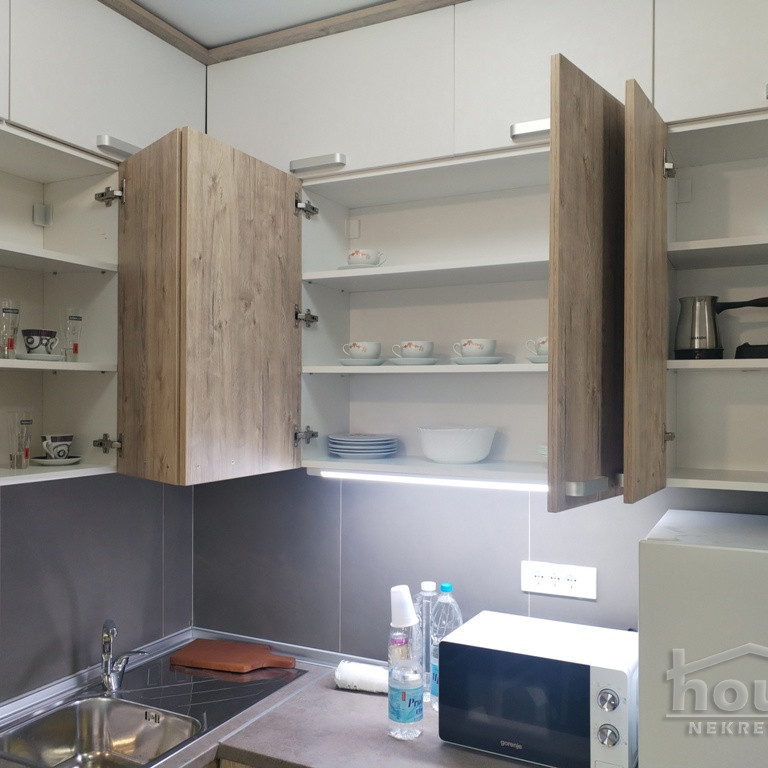 Jednoiposoban stan za izdavanje, Sajmište, Novi Sad, 43m², 500 €/mes