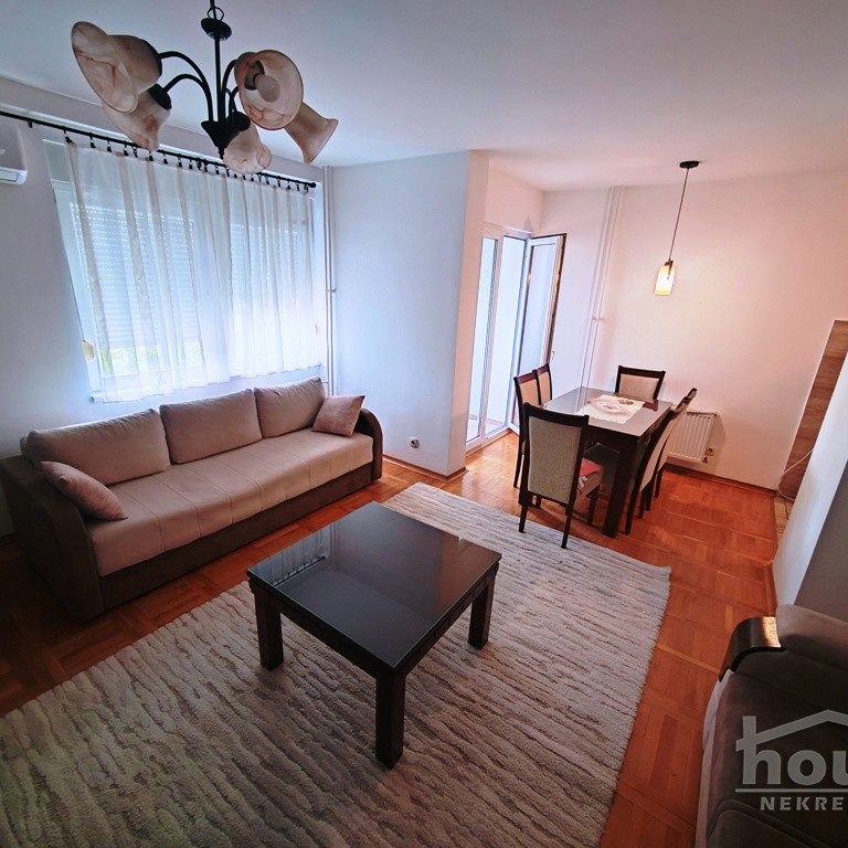 Stan Izdavanje Novi Sad  60 m2