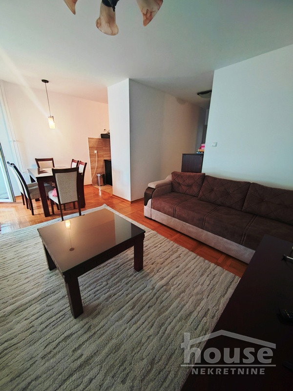 Stan Izdavanje Novi Sad  60 m2