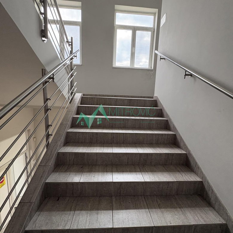 Lokal na prodaju, Sajlovo, Novi Sad, 1044m², 7.500 €