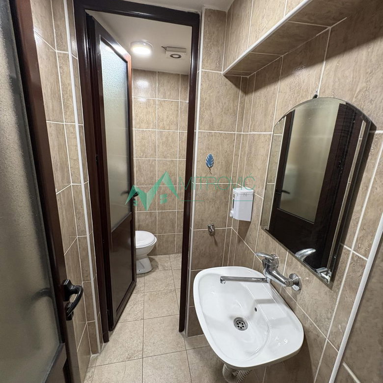 Lokal na prodaju, Sajlovo, Novi Sad, 1044m², 7.500 €
