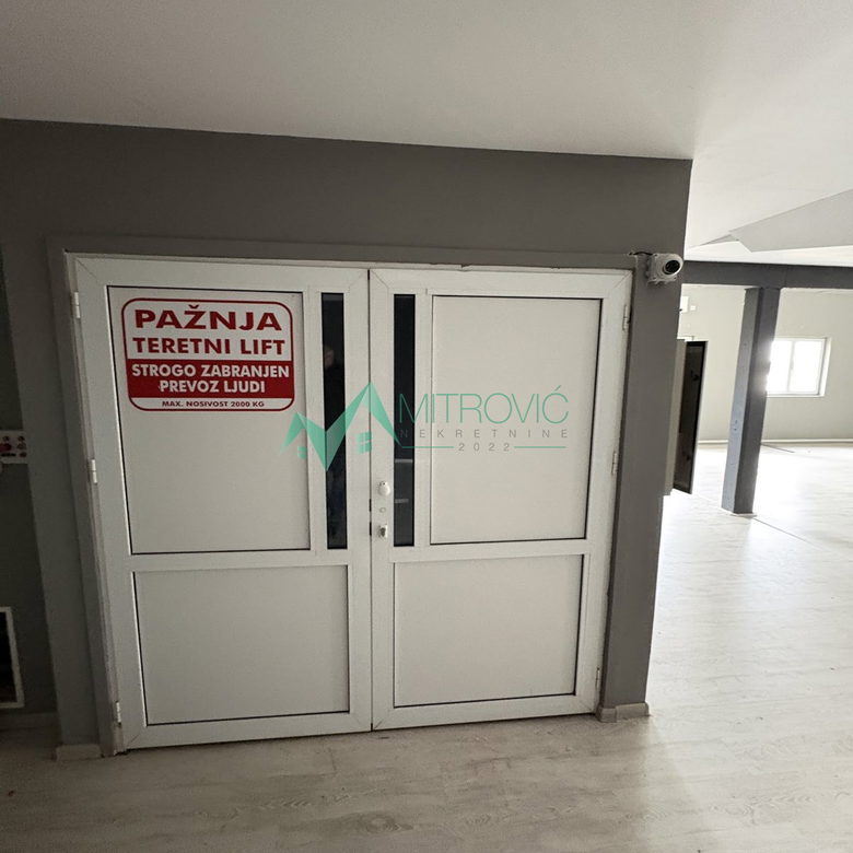Lokal na prodaju, Sajlovo, Novi Sad, 1044m², 7.500 €