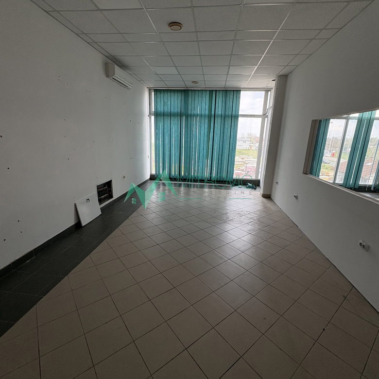 Lokal na prodaju, Sajlovo, Novi Sad, 1044m², 7.500 €