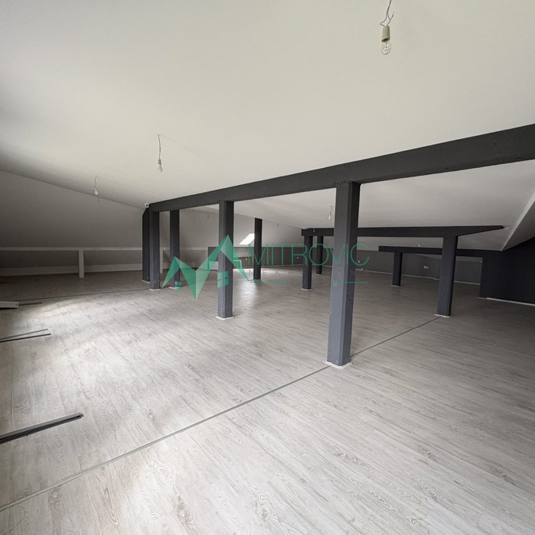Lokal na prodaju, Sajlovo, Novi Sad, 1044m², 7.500 €