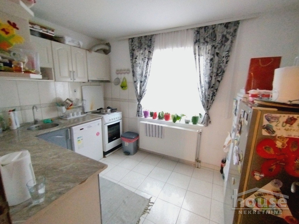 Kuća za izdavanje, Sajlovo, Novi Sad, 181m², 900 €/mes