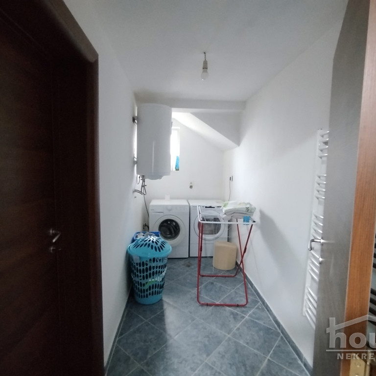 Kuća za izdavanje, Sajlovo, Novi Sad, 181m², 900 €/mes