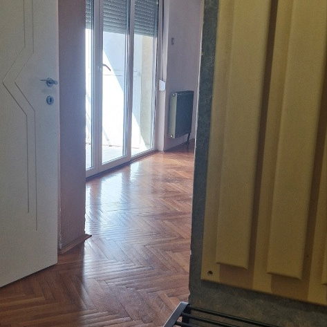 Stan Izdavanje Novi Sad  45 m2