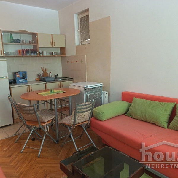 Stan Izdavanje Novi Sad  29 m2