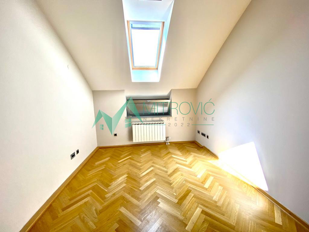 izdavanje-spens-9100702-a6l5b Lokal na prodaju, Spens, Novi Sad, 182m², 1.850 €