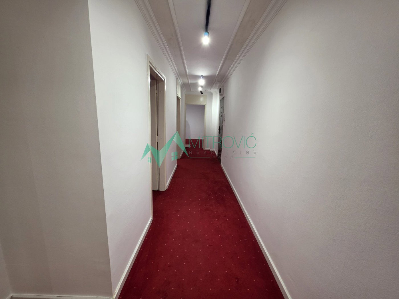 Lokal Prodaja Novi Sad  73 m2