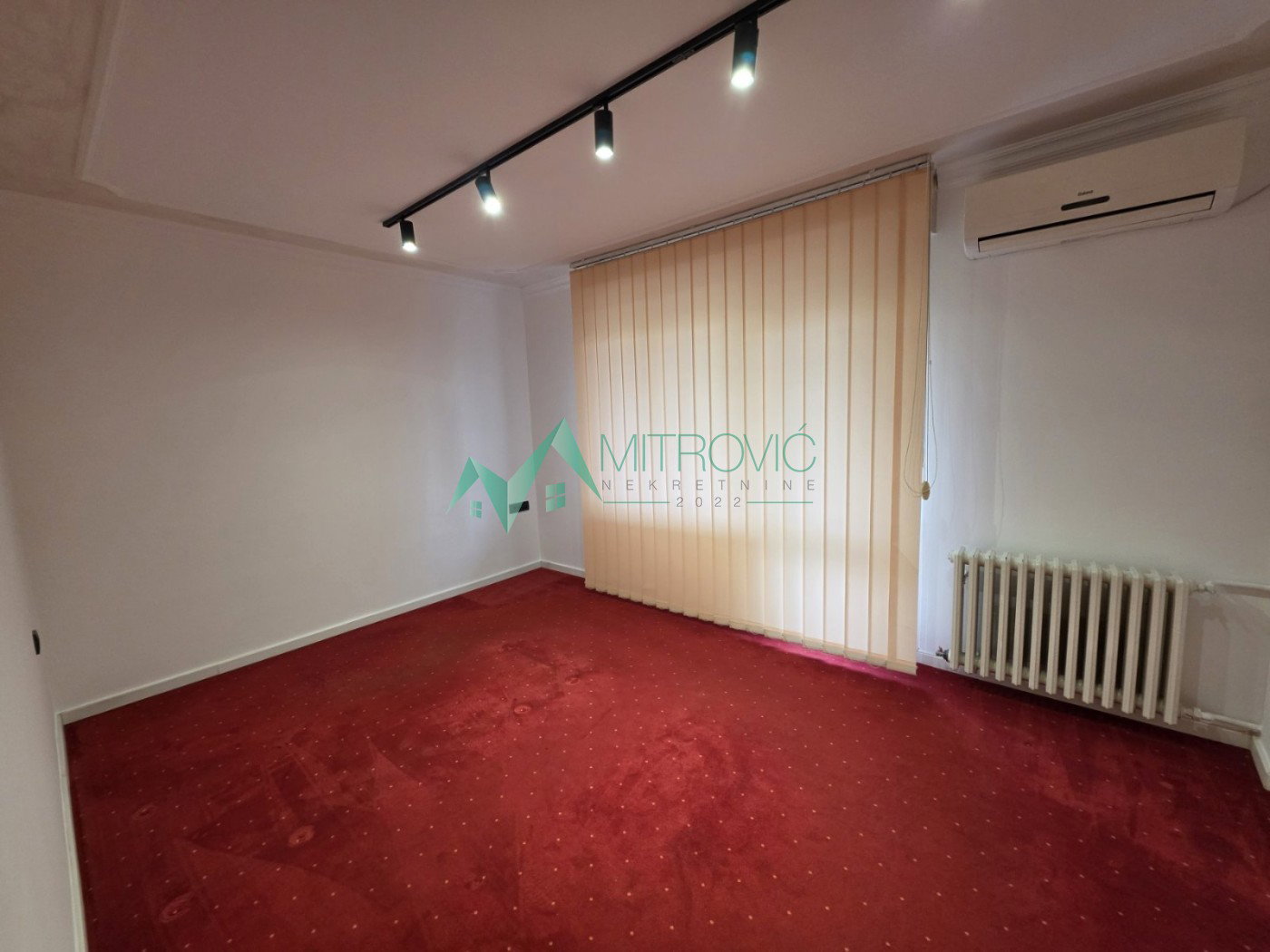 Lokal Prodaja Novi Sad  73 m2